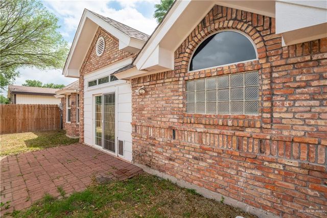 2802 Montgomery Drive, Pharr, TX 78577