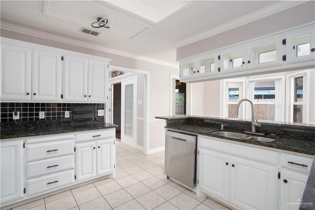 2802 Montgomery Drive, Pharr, TX 78577