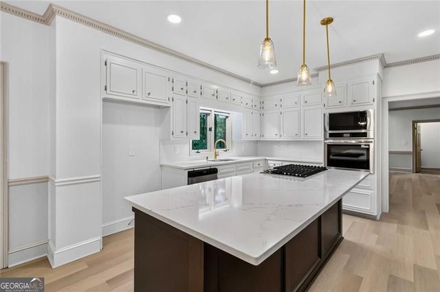 3710 Crossvale Road, Lithonia, GA 30038