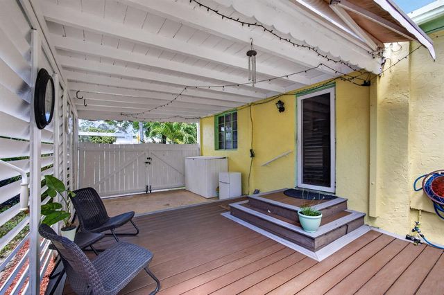 502 49th Street, West Palm Beach, FL 33407