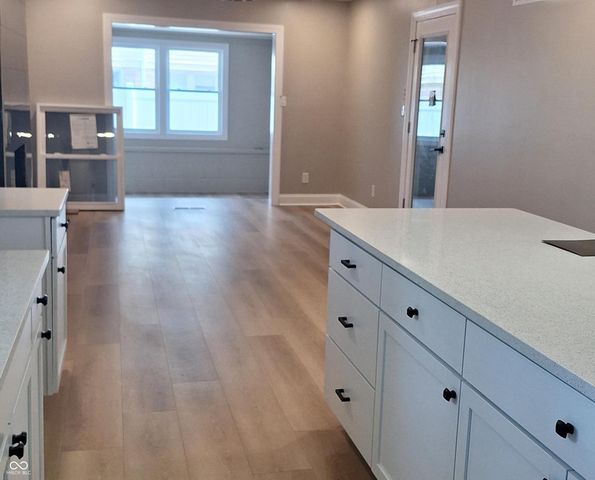 5506 Hollister Drive, Speedway, IN 46224