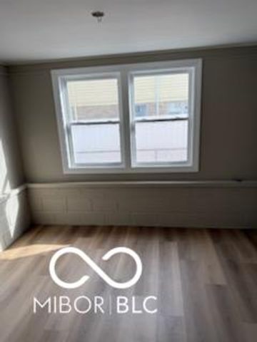 5506 Hollister Drive, Speedway, IN 46224