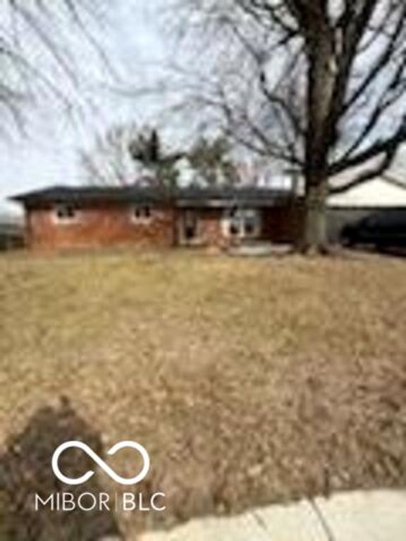 5506 Hollister Drive, Speedway, IN 46224