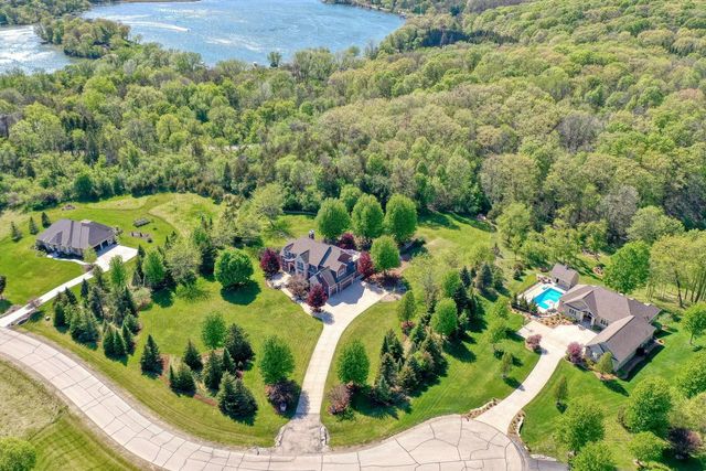 5249 Red Cedar COURT, West Bend, WI 53095