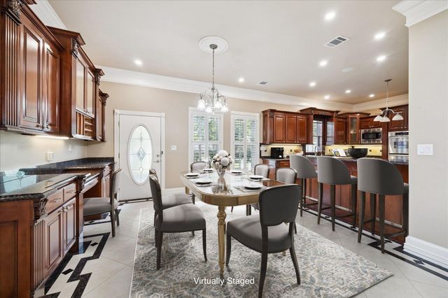 9206 Westview Drive, Houston, TX 77055