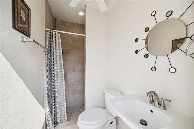 9206 Westview Drive, Houston, TX 77055