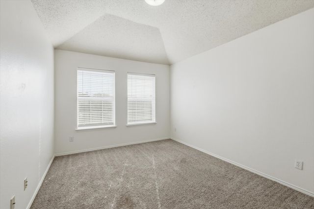 6917 Club Creek Drive, Fort Worth, TX 76137