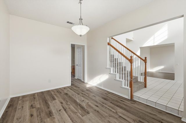 6917 Club Creek Drive, Fort Worth, TX 76137