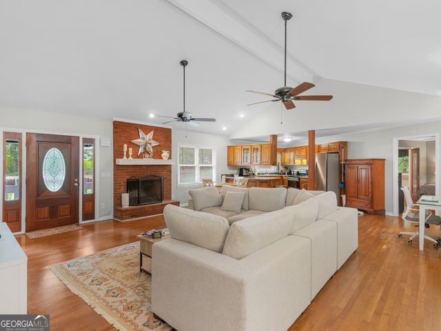 150 Knights Circle, Covington, GA 30016