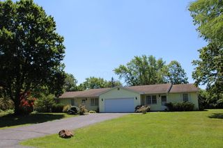 37 Delaware Drive, Delaware, OH 43015