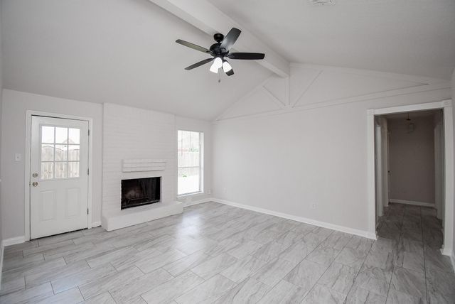 9527 Kingsvalley Street, Houston, TX 77075