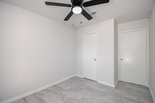 9527 Kingsvalley Street, Houston, TX 77075