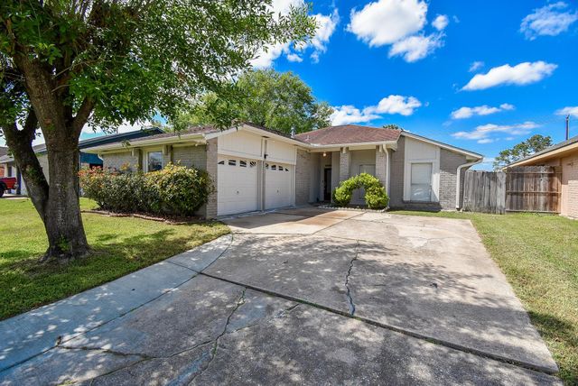 9527 Kingsvalley Street, Houston, TX 77075