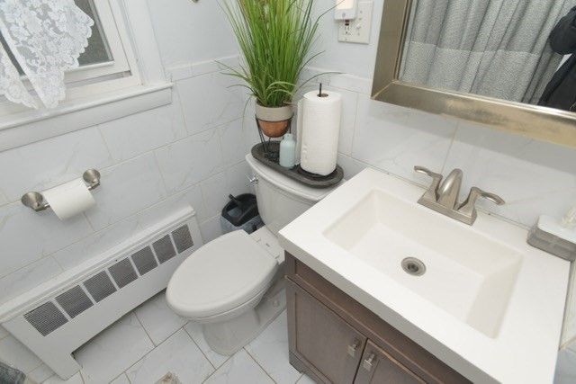 45 Decker St, Milton, MA 02186