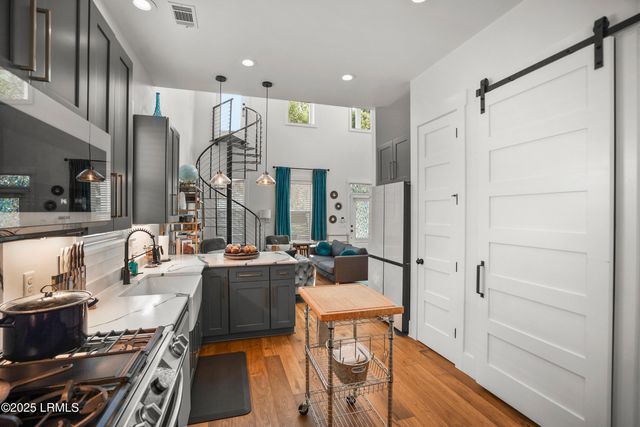 1008 C 12th Street, Port Royal, SC 29935