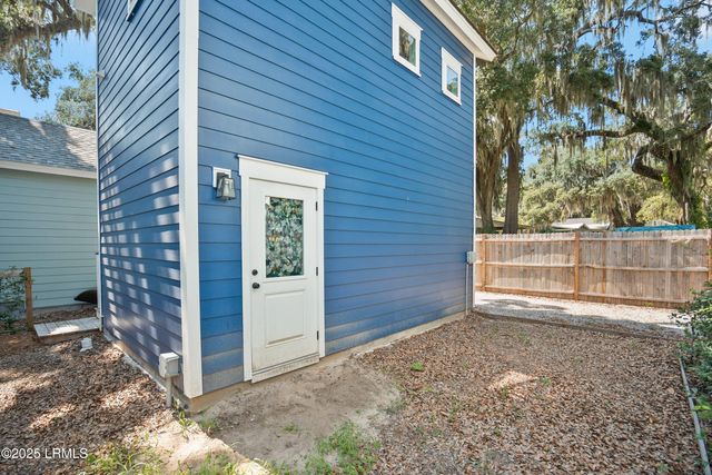 1008 C 12th Street, Port Royal, SC 29935