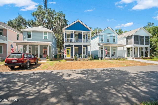 1008 C 12th Street, Port Royal, SC 29935