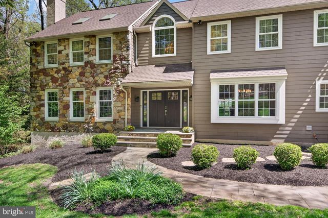 1207 TULLAMORE CIR, Chester Springs, PA 19425