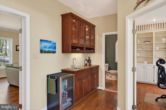 1207 TULLAMORE CIR, Chester Springs, PA 19425
