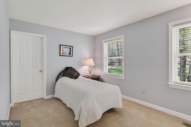 1207 TULLAMORE CIR, Chester Springs, PA 19425
