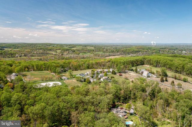1207 TULLAMORE CIR, Chester Springs, PA 19425