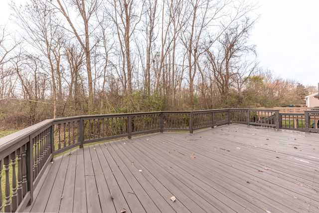 17200 Lake View Circle 37, Northville Twp, MI 48168