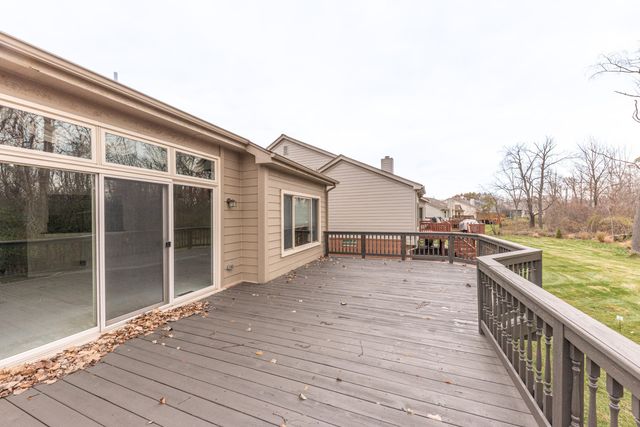 17200 Lake View Circle 37, Northville Twp, MI 48168