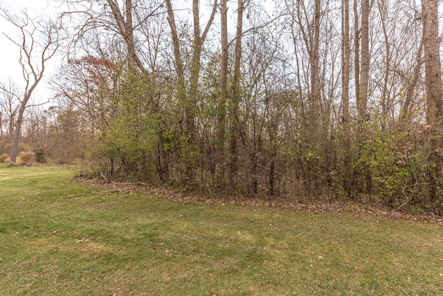 17200 Lake View Circle 37, Northville Twp, MI 48168