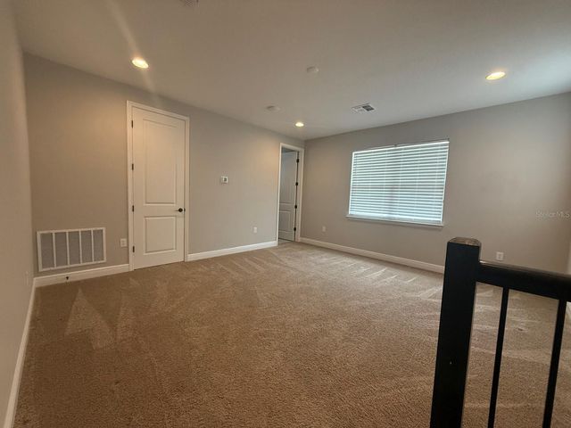 19071 BLUELEAF STREET, Orlando, FL 32827