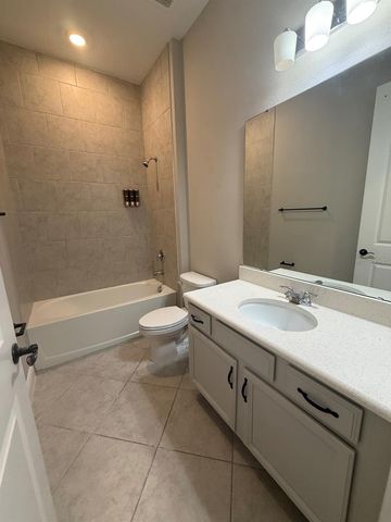 19071 BLUELEAF STREET, Orlando, FL 32827