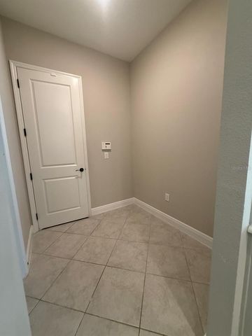 19071 BLUELEAF STREET, Orlando, FL 32827