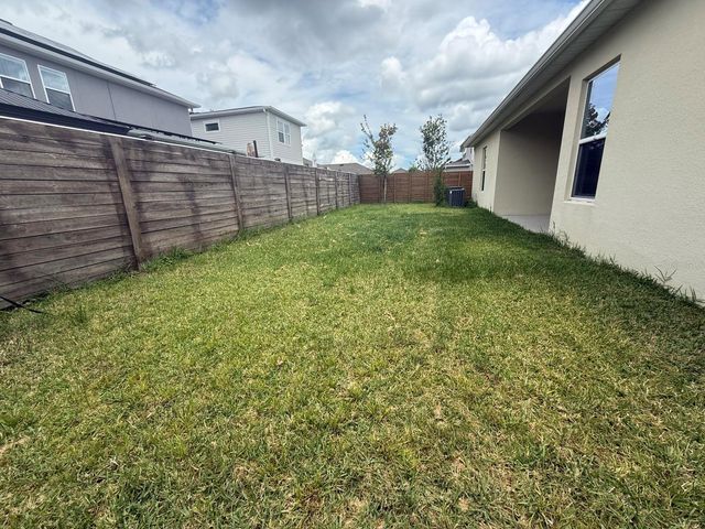 19071 BLUELEAF STREET, Orlando, FL 32827