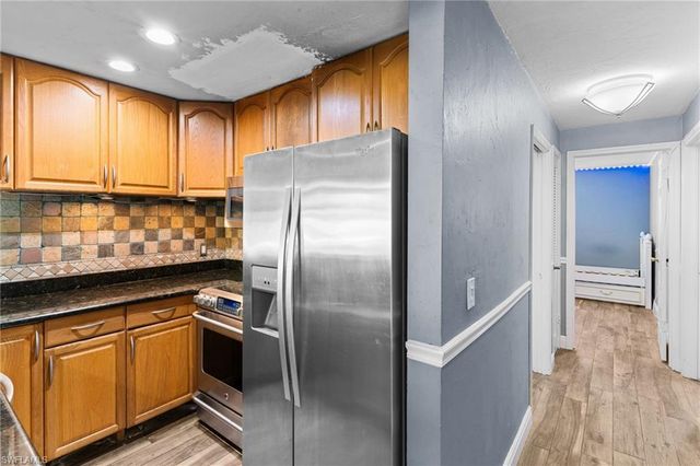 1204 Ridge ST, Naples, FL 34103