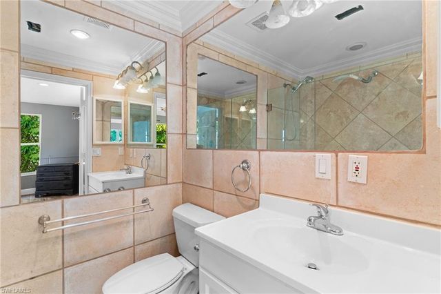 1204 Ridge ST, Naples, FL 34103