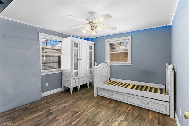 1204 Ridge ST, Naples, FL 34103