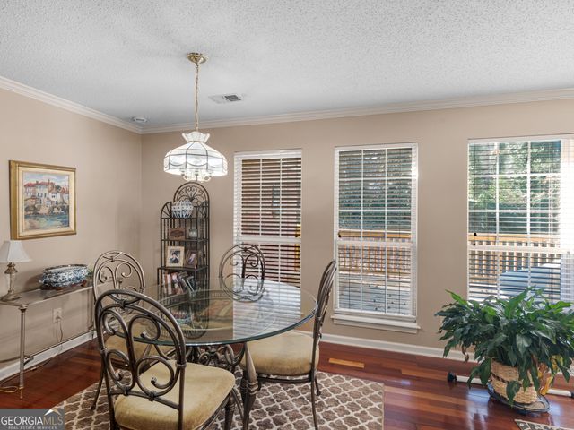 521 Horseshoe Circle, Stockbridge, GA 30281