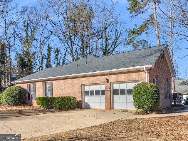 521 Horseshoe Circle, Stockbridge, GA 30281
