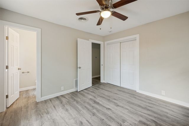 1305 W Lavender Lane, Arlington, TX 76013