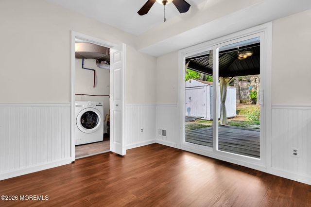 64 Barnegat Boulevard S, Barnegat, NJ 08005
