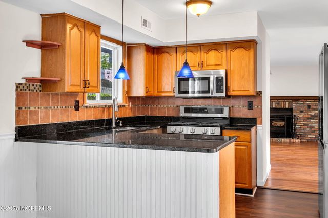 64 Barnegat Boulevard S, Barnegat, NJ 08005