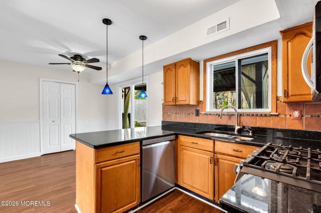 64 Barnegat Boulevard S, Barnegat, NJ 08005