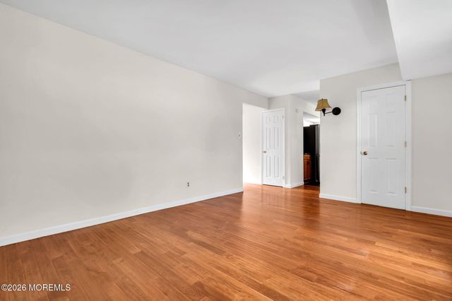 64 Barnegat Boulevard S, Barnegat, NJ 08005