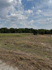 22 Longview Creek Trail, Itasca, TX 76055