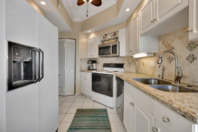 2000 S Highway A1a N302, Jupiter, FL 33477