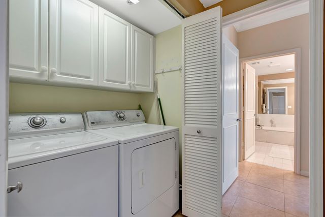 2000 S Highway A1a N302, Jupiter, FL 33477