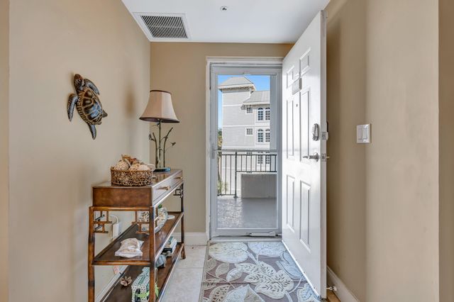 2000 S Highway A1a N302, Jupiter, FL 33477