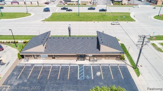 15201 Southfield Road, Allen Park, MI 48101