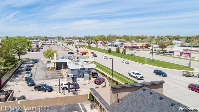 15201 Southfield Road, Allen Park, MI 48101