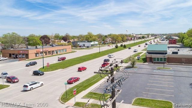 15201 Southfield Road, Allen Park, MI 48101