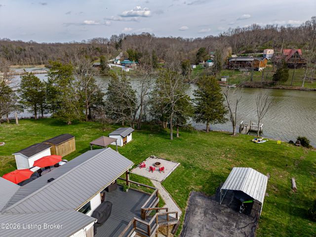 1337 Beaver Lake Rd, Lawrenceburg, KY 40342